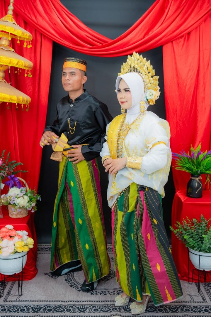 2eb32e4863824fd4a0ca4f3b0492618d-1